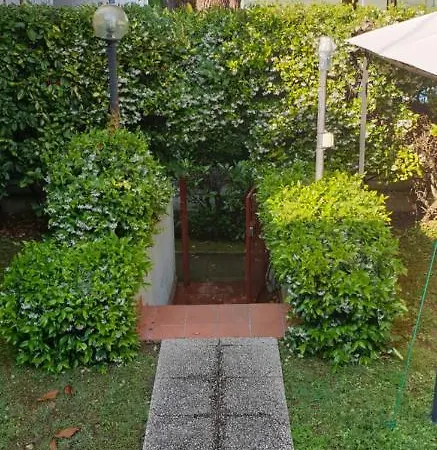 N240 - Numana, Deliziosa Taverna Quadrilocale Con Giardino * Casa Petromilli